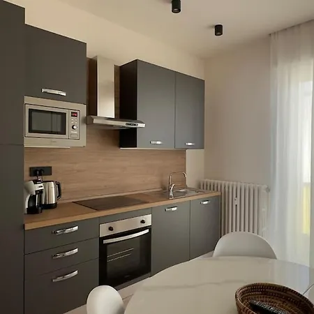 Charm Vittoria Apartman *