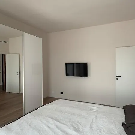 Charm Vittoria Appartement *