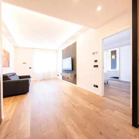 Apartment Charme Vittoria Elegante Nel Centro Di Con Ascensore E Aria Condizionata *