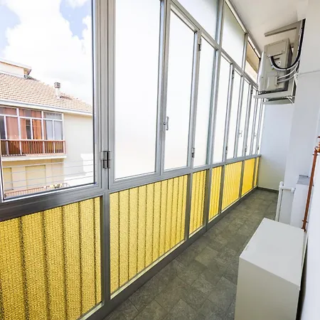Charme Vittoria Elegante Nel Centro Di Con Ascensore E Aria Condizionata * Asti